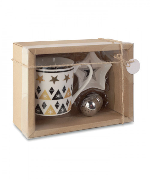 Luxury glass set for drinks.

